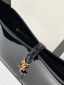YSL聖羅蘭超A貨復刻包包 le5à7黑色亮面hobo Saint Laurent Monogram Hobo手袋