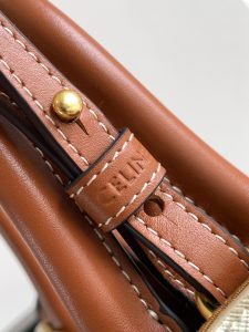 Celine賽琳原單復刻高仿包包 CELINE CABAS 迷你標誌印花牛皮革豎款手袋