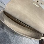 原單高仿Celine賽琳 Basace凯旋门 光滑小牛皮Besace Cuir Triomphe手袋 斜揹包 卡其