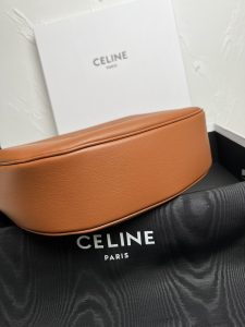 A貨名牌包Celine賽琳 HELOISE CUIR TRIOMPHE 柔軟牛皮革手袋單肩包 棕色