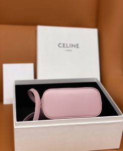 原單復刻Celine賽琳包 CUIR TRIOMPHE 牛皮水桶包小型BUCKET手袋 粉红