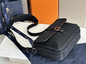 原單品質迪奧DIOR2024新品單肩包胸包Oblique 印花