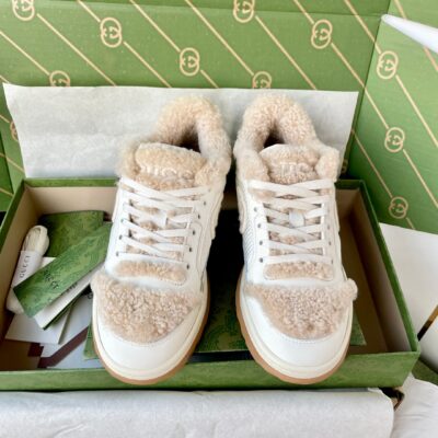 頂級原單Gucc古馳毛毛鞋休閒運動鞋情侶款羊羔毛材質