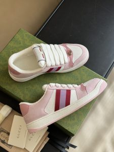 好漂亮的粉色大愛Gucci原單復刻運動休閒鞋經典版型女款