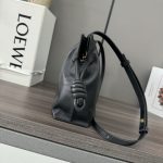 loewe羅意威頂級高仿超A貨 納帕牛皮革Flamenco 福袋手拿包黑色