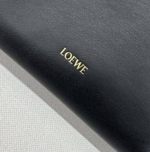 loewe羅意威頂級高仿超A貨 納帕牛皮革Flamenco 福袋手拿包黑色