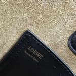 loewe羅意威高仿複刻包包 mini柔軟牛皮革Pebble Bucket水桶包黑色平紋