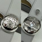 loewe羅意威高仿複刻包包 mini柔軟牛皮革Pebble Bucket水桶包瀝青灰/荔