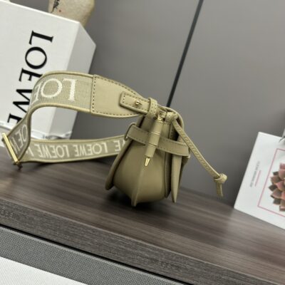 loewe羅意威高仿複刻手袋包包 Gate Dual新色 miniGateDual手袋粘土綠