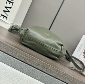 loewe羅意威超A貨手拿包 新款迷你納帕羊皮革 Flamenco Purse 手拿包深卡其綠
