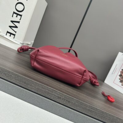 loewe羅意威超A貨手拿包 新款迷你納帕羊皮革 Flamenco Purse 手拿包深磚紅
