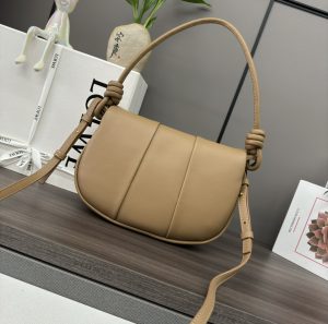 loewe羅意威精仿超A貨包包 新款 闪亮纳帕牛皮革Paseo包 橡木棕