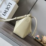 loewe羅意威高仿A貨包包 經典牛皮革Hammock hobo手袋 粘土綠