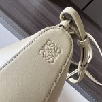 loewe羅意威高仿A貨包包 經典牛皮革Hammock hobo手袋 粘土綠