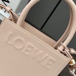 loewe羅意威原單A貨高仿包包 Standard A5 Tote手袋 淺桃色