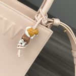 loewe羅意威原單A貨高仿包包 Standard A5 Tote手袋 淺桃色