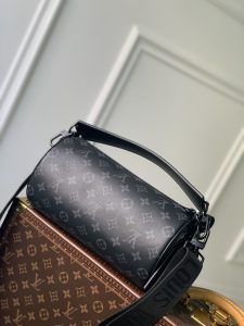 M46692lv高仿 老花27x 15x 15釐米頂級原單圓筒包單肩包男女可用