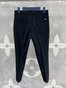 頂級高仿LV 春季新品專櫃同步路易威登休閒長褲西褲男