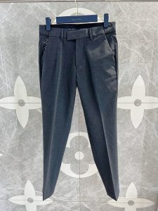 高仿復刻 LV 新品 羊毛材質九分西褲男