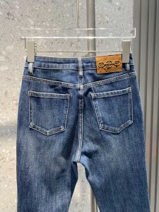 LV高仿牛仔褲女裝褲子專櫃同步