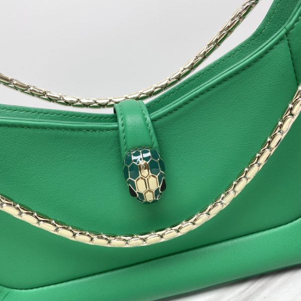 複刻名牌包BVLGARI寶格麗 Serpenti Baia 小肩背包 蛇身粗鍊斜揹包 緑色