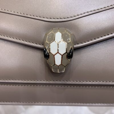 高仿名牌包BVLGARI寶格麗 Serpenti Forever East-West 肩包斜揹包 深棕