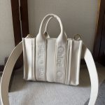 高仿複刻Chloe蔻依包 Chloe Woody小號托特包 Chloé徽標刺繡