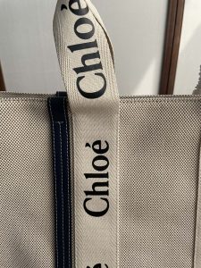 複刻名牌包Chloe蔻依 Chloé標識亞麻帆布 Woody大號托特包 深藍