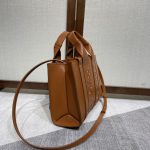 一比一複刻Chloe蔻依包 飾Chloé標識刺繡 Woody光滑全皮質小牛皮托特包 棕色