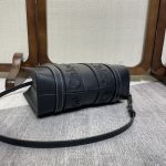 一比一複刻Chloe蔻依包 飾Chloé標識刺繡 Woody光滑全皮質小牛皮托特包 黑色