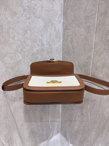 高仿品牌包Celine賽琳包包 凱旋門斜挎包 帆布CLASSIQUE TRIOMPHE手袋
