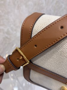 高仿品牌包Celine賽琳包包 凱旋門斜挎包 帆布CLASSIQUE TRIOMPHE手袋