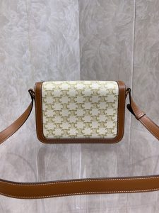 高仿品牌包Celine賽琳包包 凱旋門斜挎包 標誌印花CLASSIQUE TRIOMPHE手袋