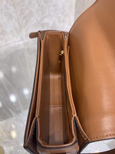 高仿品牌包Celine賽琳包包 凱旋門斜挎包 帆布CLASSIQUE TRIOMPHE手袋小號