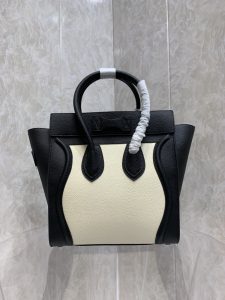 一比一複刻Celine賽琳手提包 敲打小牛皮小巧型Luggage micro手袋 笑臉包黑白