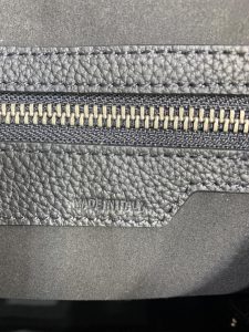 一比一複刻Celine賽琳手提包 敲打小牛皮小巧型Luggage micro手袋 笑臉包黑白