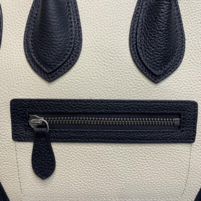一比一複刻Celine賽琳手提包 敲打小牛皮小巧型Luggage micro手袋 笑臉包黑白