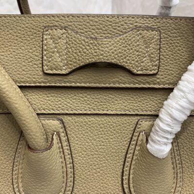 一比一複刻Celine賽琳手提包 敲打小牛皮小巧型Luggage micro手袋 笑臉包 卡其