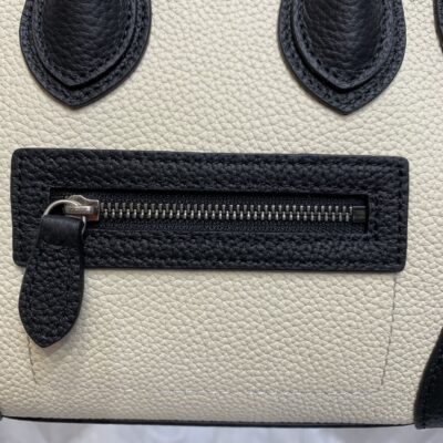 一比一複刻Celine賽琳手提包 敲打小牛皮袖珍型Luggage nano手袋 笑臉包 黑白