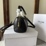 1比1高仿名牌包Celine賽琳 凱旋門光滑牛皮CUIR TRIOMPHE小型波士頓手袋 黑色