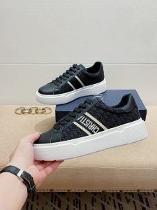 DIOR頂級一比一休閒皮鞋意大利牛皮香港專櫃出品