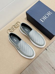 DIOR頂級原單真皮材質商務休閒鞋皮鞋 新品