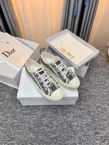 太精美了 DIOR 高端牛貨 1:1復刻鞋子 休閒鞋