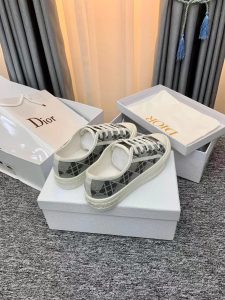 太精美了 DIOR 高端牛貨 1:1復刻鞋子 休閒鞋