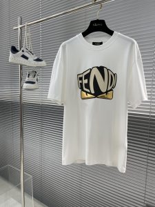 FEND芬迪原單純白色精品衣服短袖T恤男款