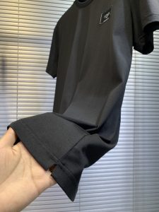 新品專櫃同步 胸前刺繡logo圓領短袖T恤 男裝高仿