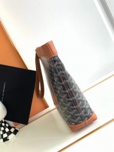 高仿GOYARD高雅德複刻包 Goyardine帆布 CONTI手拿包 黑棕