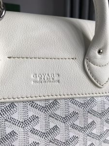 高仿奢侈品GOYARD高雅德包 Goyardine帆布 Alpin迷你雙肩包揹包 白