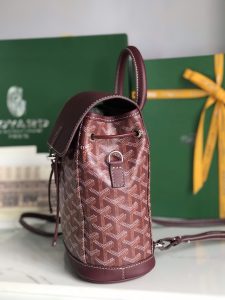 高仿奢侈品GOYARD高雅德包 Goyardine帆布 Alpin迷你雙肩包揹包 酒紅