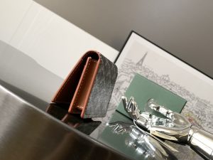 1比1原單GOYARD高雅德錢包 MALESHERBES 卡夾 二折錢包 黑棕